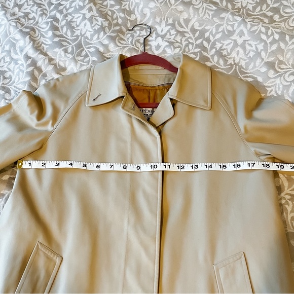 SOLD! BURBERRY Classic Trench Coat 🧥 Size Small Medium - Picture 7 of 10